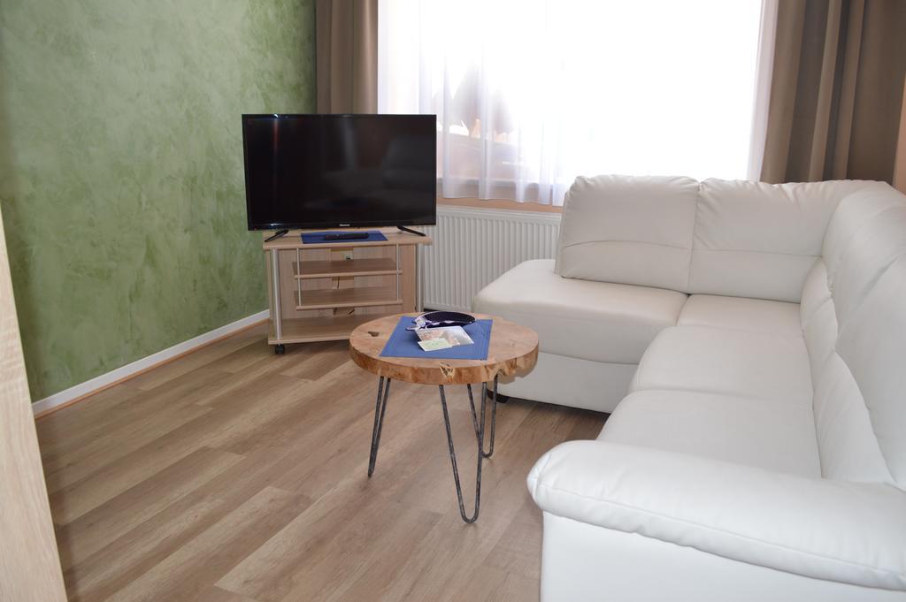 Twee Linden Warnemuende Zentrum Apartment